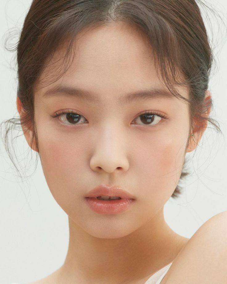 ตาสองชั้นแบบเจนนี่